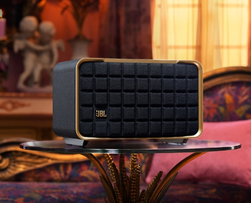 Love retro speakers? Check out these Marshall and JBL deals!