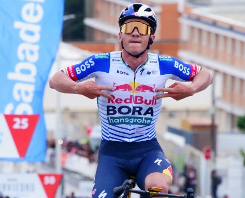 How to watch the 2026 UAE Tour: live stream UCI WorldTour stage race from anywhere How to watch the 2026 UAE Tour: live stream UCI WorldTour stage race from anywhere