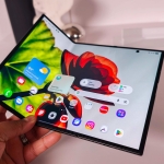 How many software updates will the Samsung Galaxy Z TriFold receive?