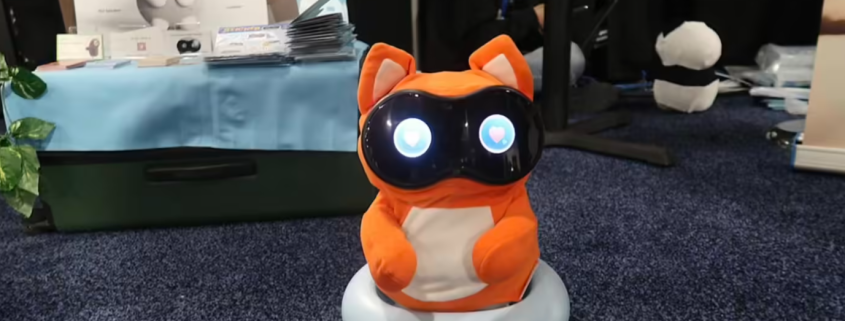 Ludens AI unveils warm-touch companion robot Cocomo · TechNode