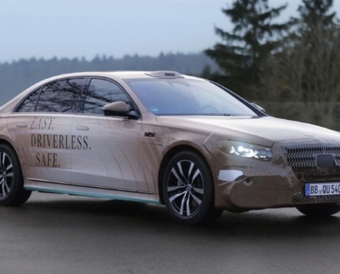 Uber will soon have you riding in style in a driverless Mercedes-Benz S-Class