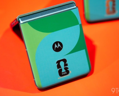 Motorola Razr FIFA Edition now available for 9, free Moto Tag