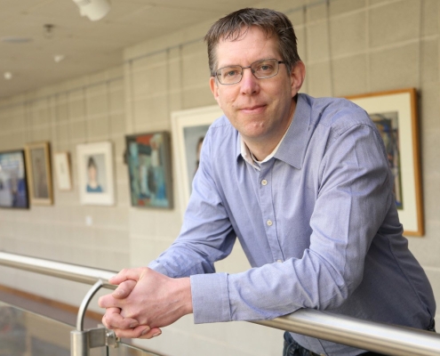 How the careful use of AI can benefit mental health services