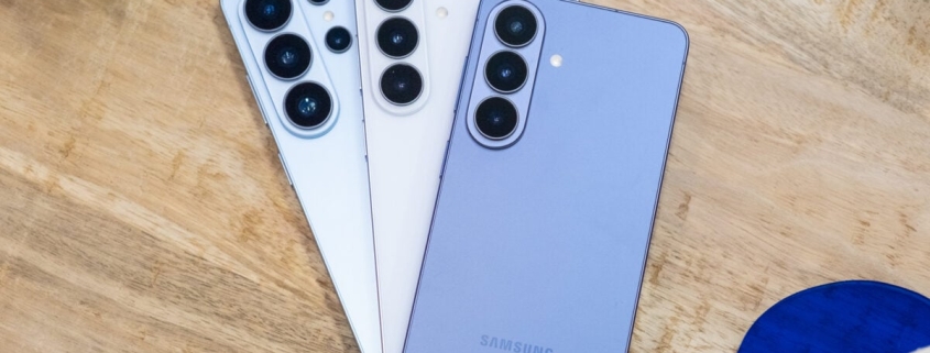 Samsung’s Galaxy S26 Phones Are Light On Hardware Upgrades, Heavy on AI