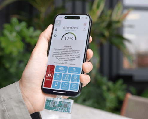 Conner returns with a tiny  Pocket Cloud offering fast backups, expandable storage, and charging all in your pocket