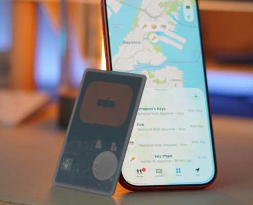 Hands-on: This ultra-thin Find My card tracker solves AirTag’s biggest problem