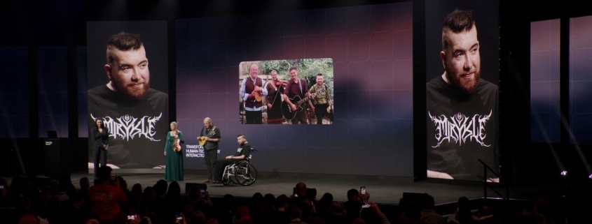 ALS stole this musician’s voice. AI let him sing again.