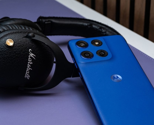 6 Best Phones With Headphone Jacks (2026), Tested and Reviewed