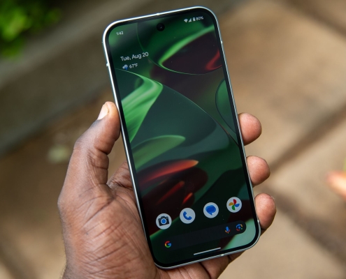 My parents struggled to use their Pixel phones, so I made them easier to use by turning on this setting