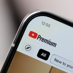 YouTube Premium Lite adds background play and downloads