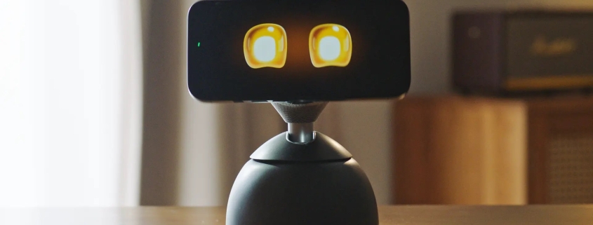 This Motorized Dock Turns Your iPhone Into a Tracking AI Robot · TechNode