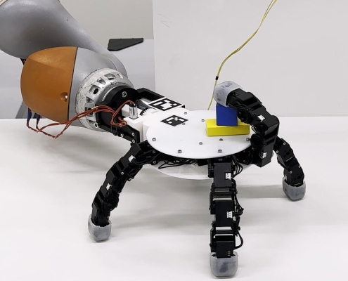 This Robotic Hand Detaches and Skitters About Like Thing From ‘The Addams Family’ This Robotic Hand Detaches and Skitters About Like Thing From ‘The Addams Family’