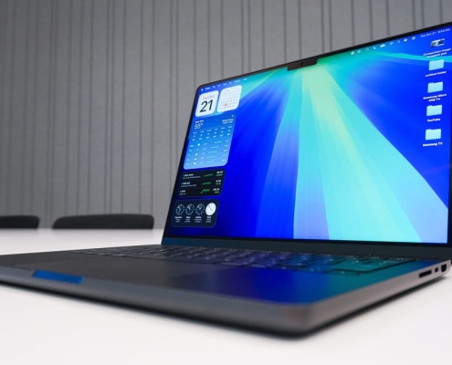 MacBook Pro vs. MacBook Air: How to decide which Apple laptop to buy