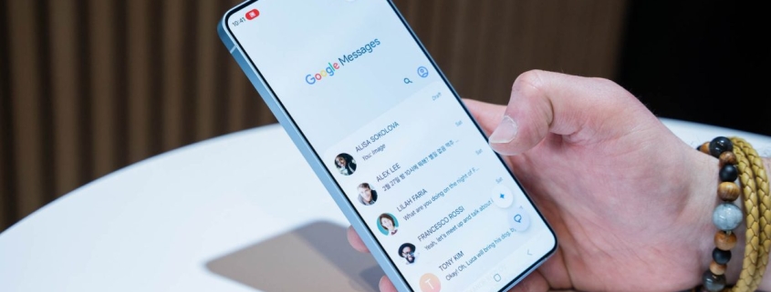 Google Messages rolling out real-time location sharing on Android Google Messages rolling out real-time location sharing on Android