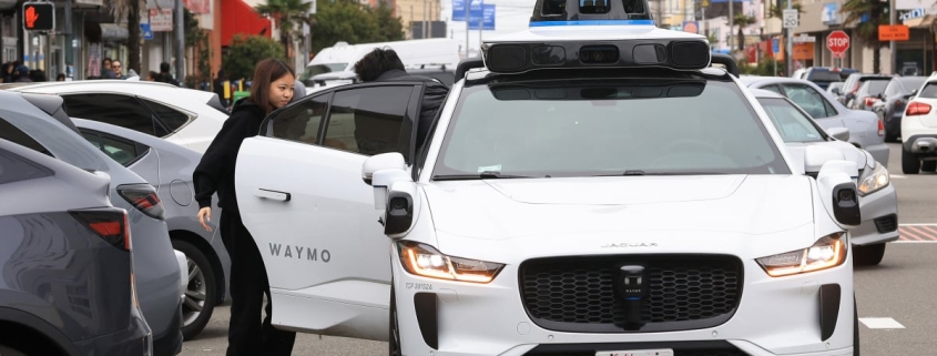 DoorDash drivers are getting paid to close Waymo car doors