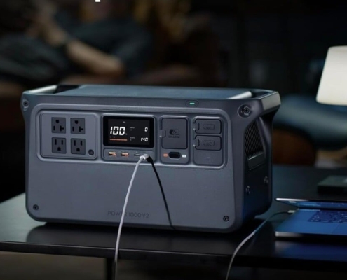 Best portable power station deal: Save 39% on the DJI Power 1000 V2