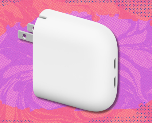 Best charger deal: Google Pixel Flex Dual Port Charger for its lowest price