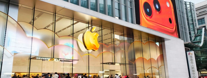 How iPhones Made a Surprising Comeback in China