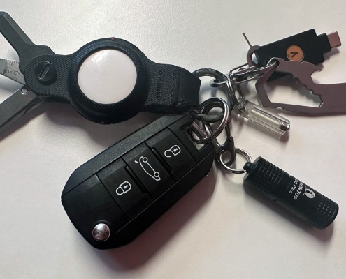 10 tiny gadgets I never leave home without (and how they work)