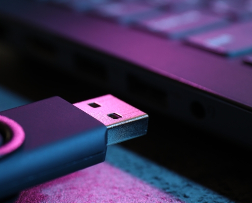 You Can Speed Up Any Old Computer With Your Spare USB Ports You Can Speed Up Any Old Computer With Your Spare USB Ports