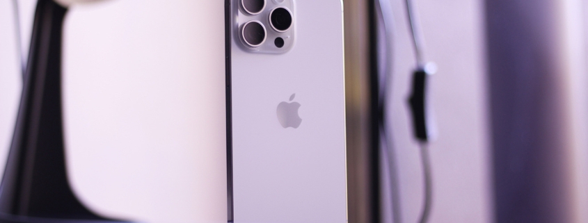 Here’s Why Android Phones Are (Usually) Cheaper Than iPhones