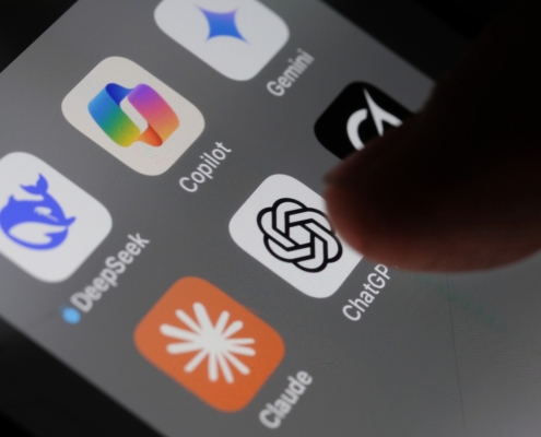 3 Apps You Should Be Using Alongside ChatGPT