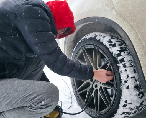 This Common Winter Tire Pressure Mistake May Reduce Your Grip On The Road