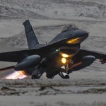 The US Navy’s New Flight Helmet Does A Lot More Than Protect Pilots The US Navy’s New Flight Helmet Does A Lot More Than Protect Pilots