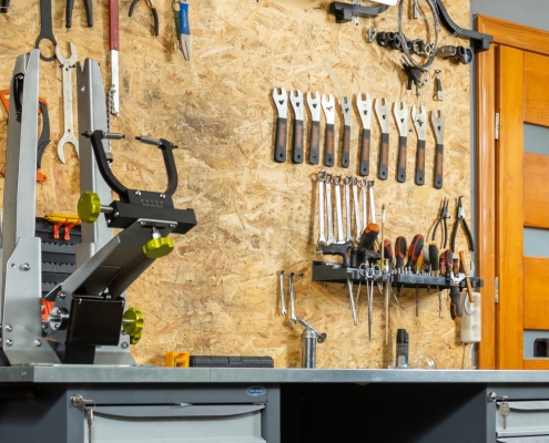 5 Niche Tools For The Garage (And What They’re Used For)