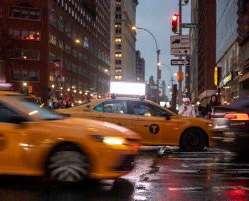 New Yorkers Are Ditching Uber & Lyft For Cheap, Illegal Rideshare Apps