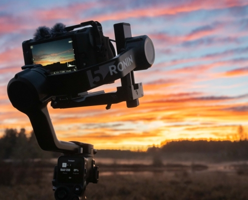Best Results With DJI’s Top-Tier Gimbal Best Results With DJI’s Top-Tier Gimbal