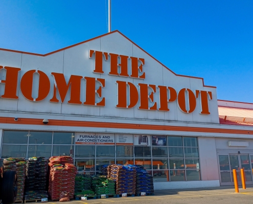 10 Things People Hate About Shopping At Home Depot