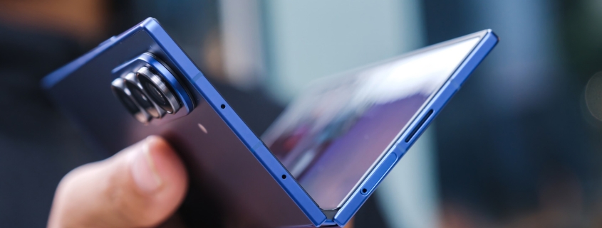 5 Gadgets Samsung Makes That Apple Doesn’t