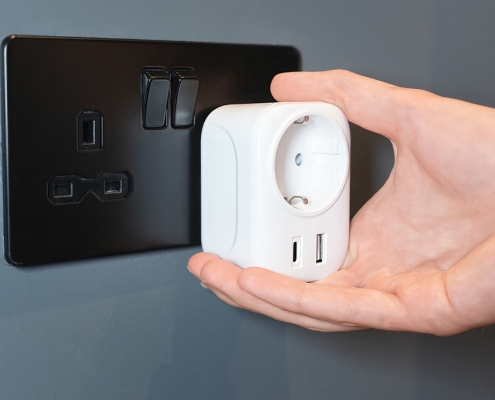 5 Clever Uses For Your Smart Plug’s USB Ports