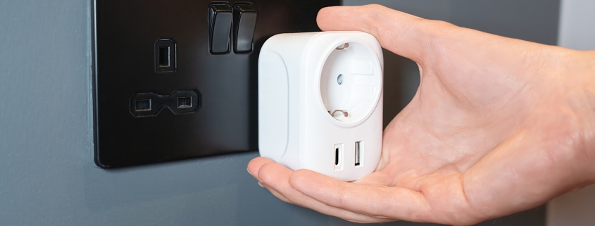 5 Clever Uses For Your Smart Plug’s USB Ports 5 Clever Uses For Your Smart Plug’s USB Ports