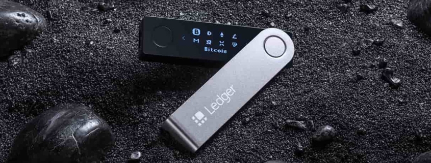 Snail mail letters target Trezor and Ledger users in crypto-theft attacks Snail mail letters target Trezor and Ledger users in crypto-theft attacks