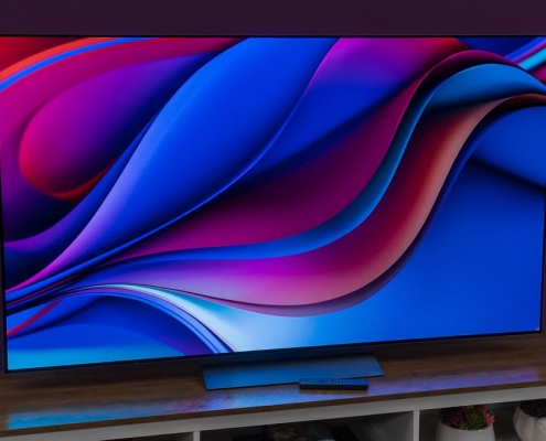 This 77-inch LG OLED TV from last year is 50% off at Best Buy – and I highly recommend it