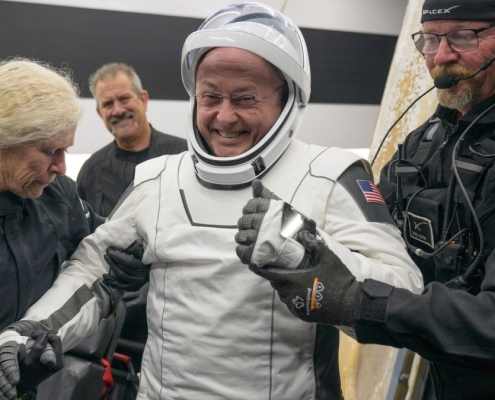 New Details Revealed on NASA’s First Medical Evacuation : ScienceAlert