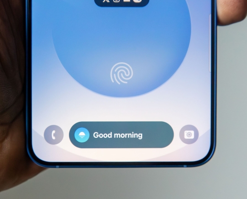 I might have to pay attention to my Now Bar if Samsung adds calls, as rumors say