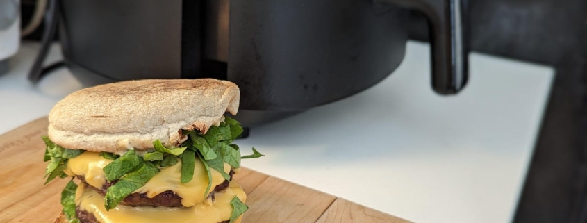 Yes, I Make Cheeseburgers in the Air Fryer (and They’re Delicious) Yes, I Make Cheeseburgers in the Air Fryer (and They’re Delicious)