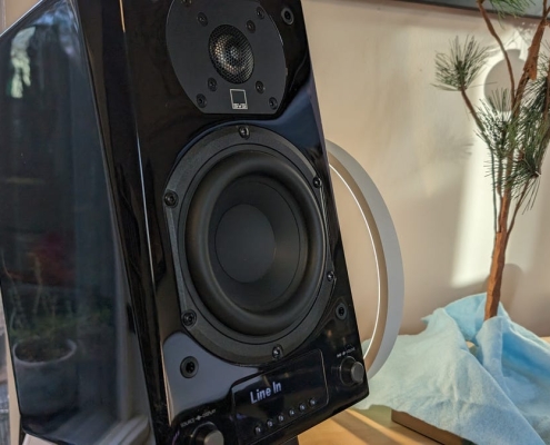 These wireless speakers deliver gloriously smooth sound for any genre I threw at them