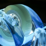 Physicists Finally Reveal Why Sticky Tape ‘Screams’ When You Peel It : ScienceAlert