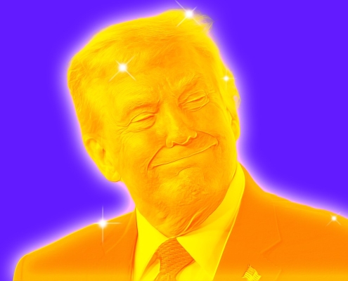 Crypto Guys Who Bought a Huge Gold Trump Statue Now Have a Problem