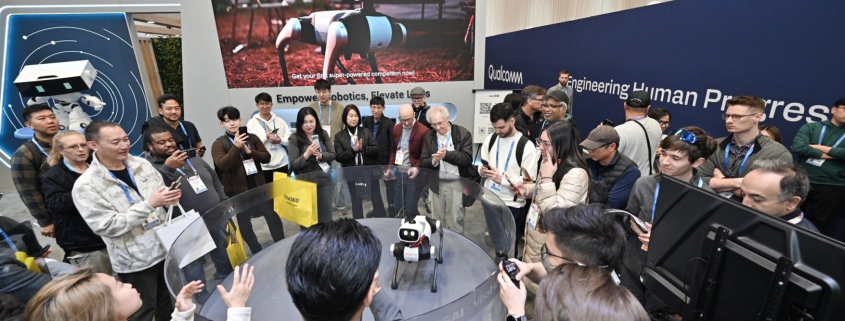 Vbot Steals the Show, ‘Vbot SuperDog’ Poised to Become One of the Year’s Hottest Tech Gadgets · TechNode