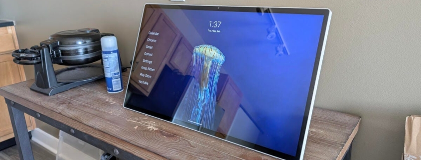 I lived with this 25-inch Android tablet for a week – and it went surprisingly well I lived with this 25-inch Android tablet for a week – and it went surprisingly well