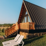 How Scammers Are Using AI to Target Travelers