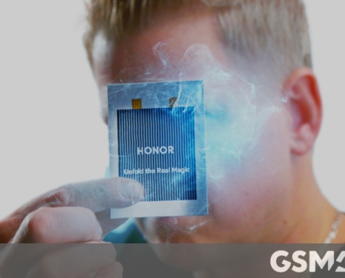 Honor shows off its Blade Battery, which is designed for foldables with 7,000+ mAh capacity