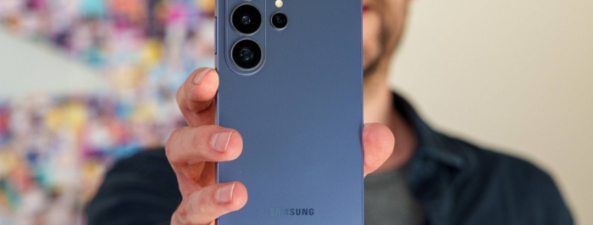 Samsung Galaxy S26 Ultra goes through durability testing, see if it bends Samsung Galaxy S26 Ultra goes through durability testing, see if it bends