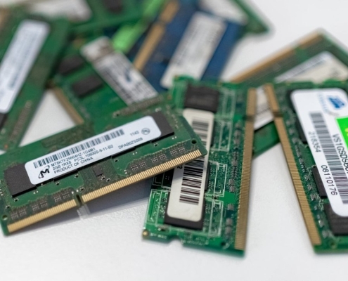 RAM supply is so tight, Samsung may be charging Apple double