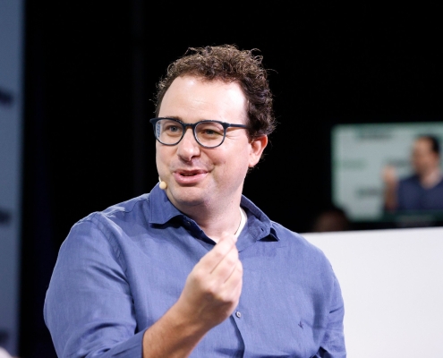 Anthropic CEO Calls OpenAI’s Military Messaging ‘Straight Up Lies’